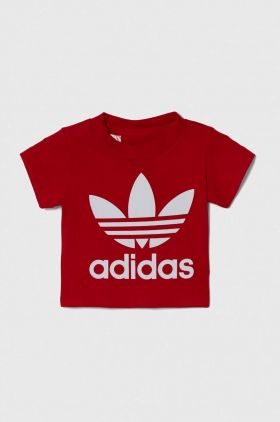 adidas Originals tricou din bumbac pentru bebelusi culoarea rosu, cu imprimeu