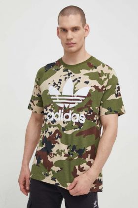 adidas Originals tricou din bumbac bărbați, culoarea verde, cu imprimeu IS0215