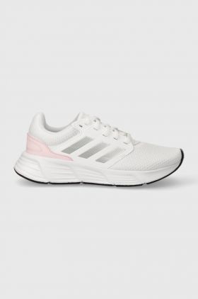 adidas Performance sneakers pentru alergat Galaxy 6 culoarea alb IE8150