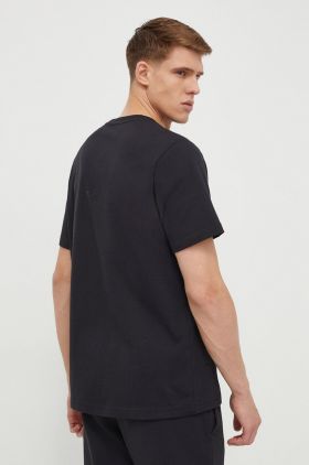 adidas tricou din bumbac bărbați, culoarea negru, cu imprimeu  IP4077