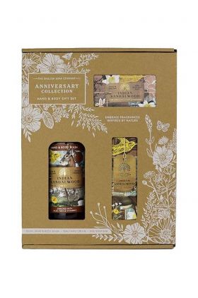 The English Soap Company un set de produse cosmetice pentru îngrijirea zilnică Indian Sandalwood 3-pack