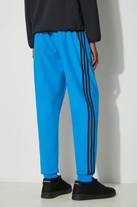 adidas Originals pantaloni de trening cu imprimeu  IM9881