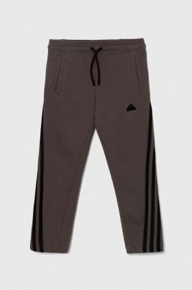 adidas pantaloni de trening pentru copii culoarea maro, cu imprimeu