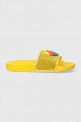 Agatha Ruiz de la Prada slapi copii culoarea galben