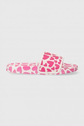 Agatha Ruiz de la Prada slapi copii culoarea roz