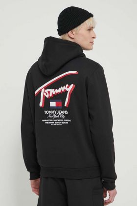 Tommy Jeans bluză bărbați, culoarea negru, cu glugă, imprimeu, DM0DM18647