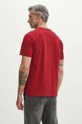 Medicine tricou din bumbac barbati, culoarea rosu, cu imprimeu