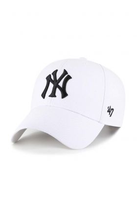 47brand șapcă din amestec de lână MLB New York Yankees culoarea alb, cu imprimeu, B-MVPSP17WBP-WHM