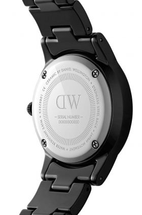 Daniel Wellington ceas femei, culoarea negru