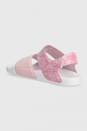 adidas sandale copii ADILETTE SANDAL K culoarea roz