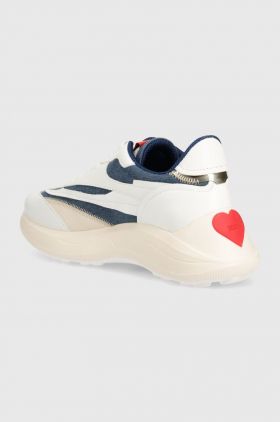 Love Moschino sneakers JA15366G0IJO670A