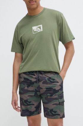 Quiksilver pantaloni scurti barbati, culoarea verde