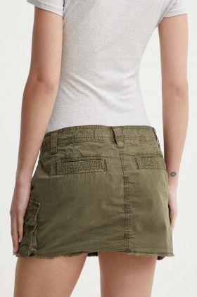 Superdry fusta din bumbac culoarea verde, mini, drept