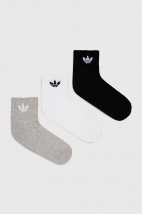 adidas Originals șosete 3-pack culoarea alb IJ5612